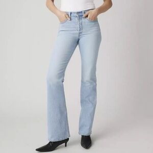 NWOT Levi's Light Blue Women's Wedgie Bootcut Jeans Size 27